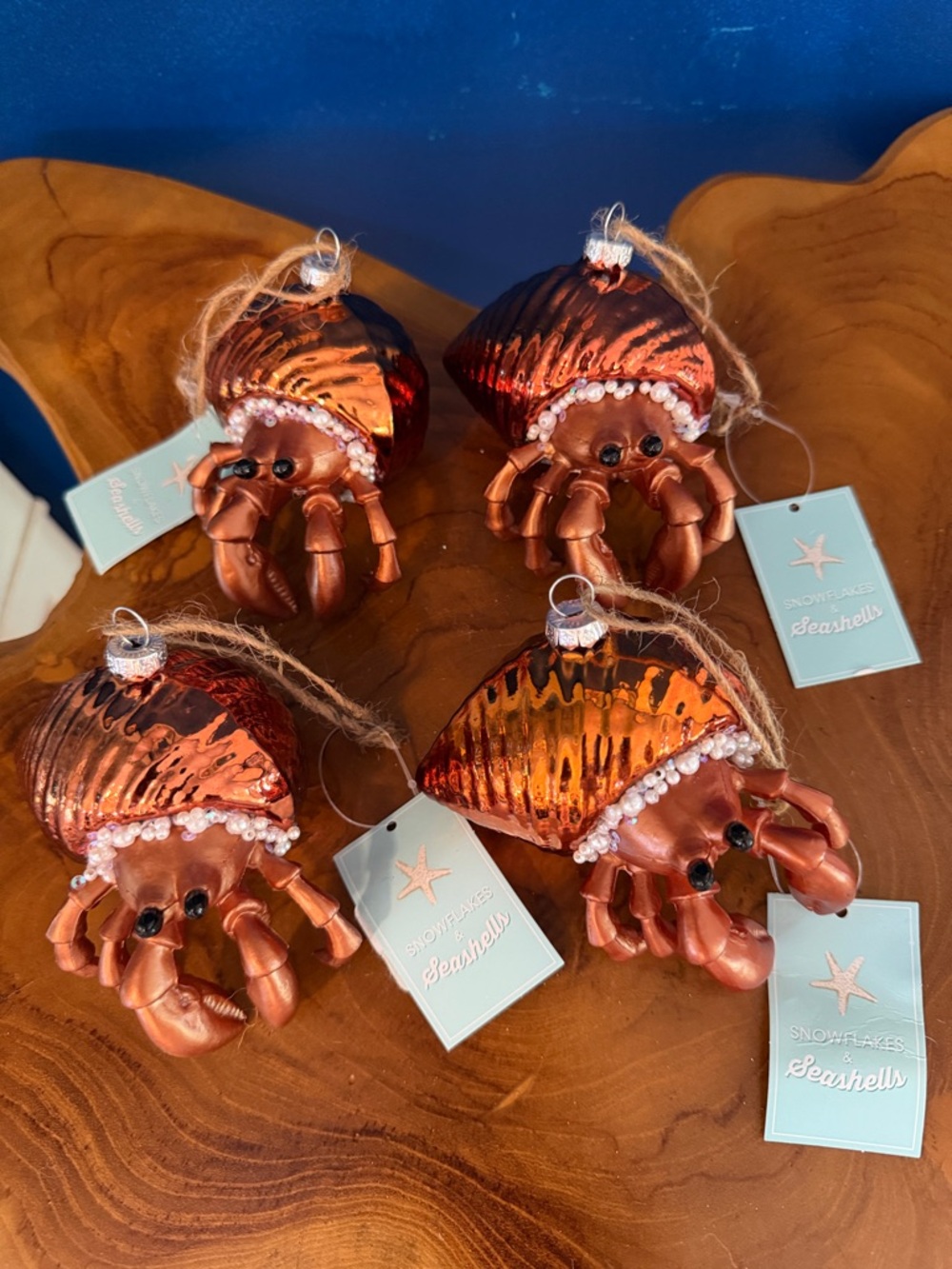 NWT Set of 4 Snowflakes and Seashells Coastal Hermit Crab Christmas Ornaments